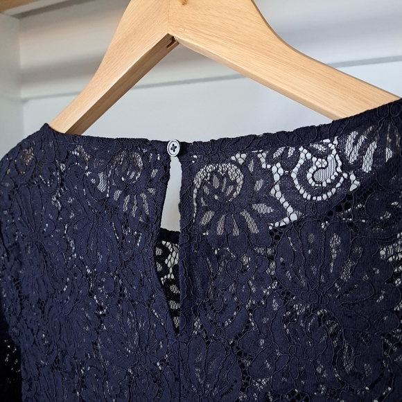 LOFT | Navy blue lace blouse with bell sleeves - Picture 8 of 11